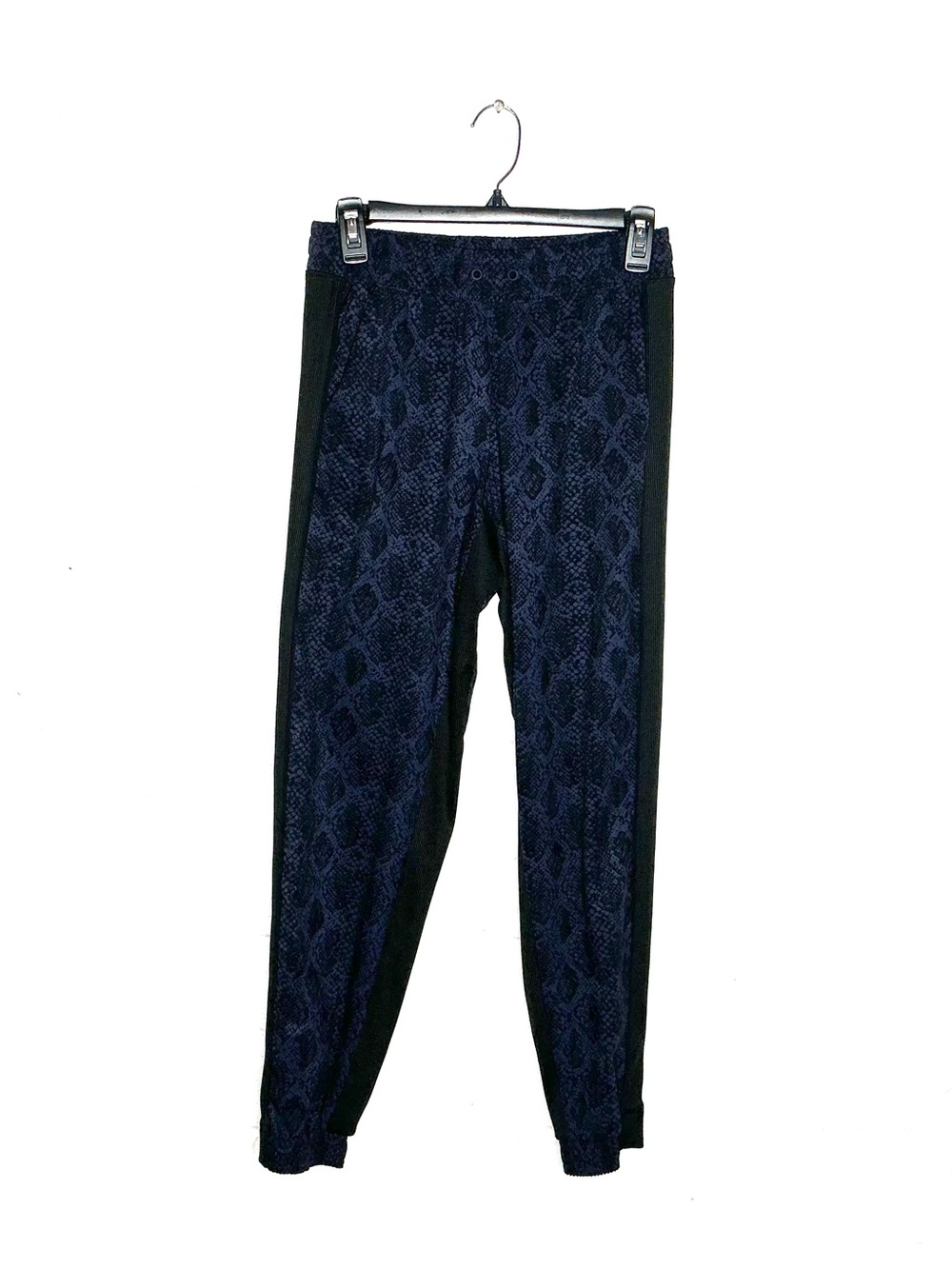 < Athleta Navy Blue Snake Pattern Brooklyn Joggers Size 0 >